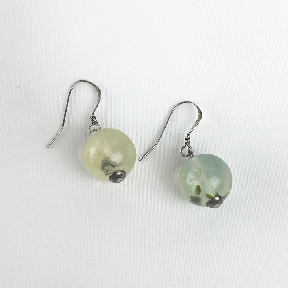 Boucle d'oreille Phrénite