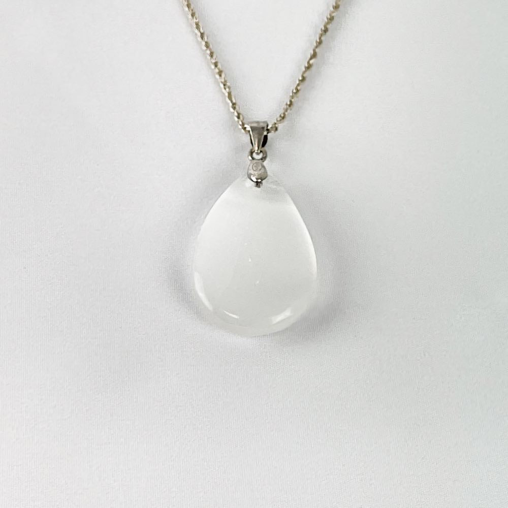 Pendentif Sélénite