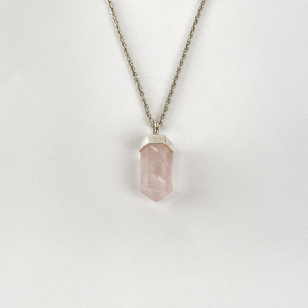 Pendentif Quartz Rose