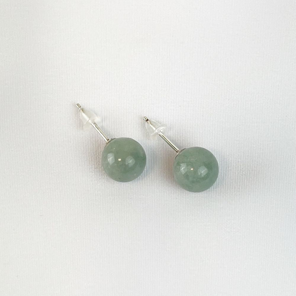 Boucles d'oreilles puces Jade