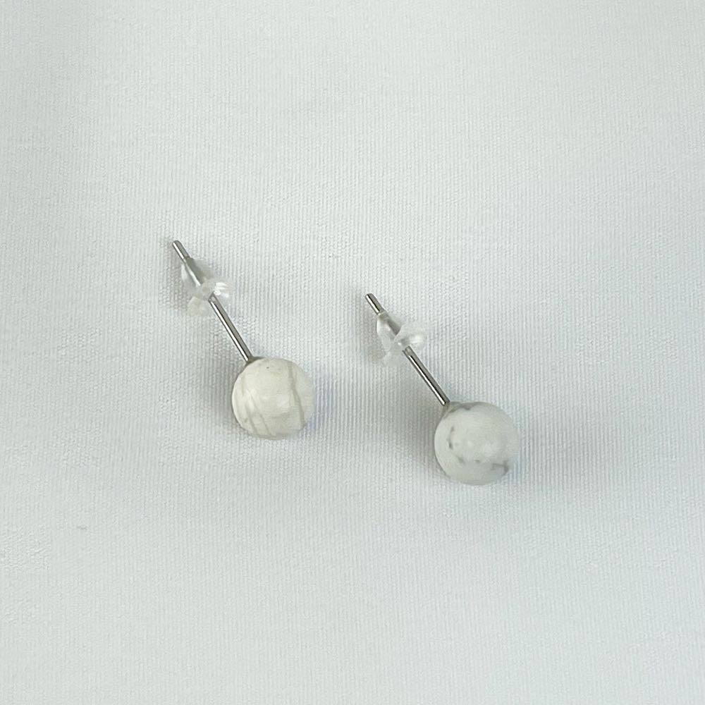 Boucles d'oreilles puces Howlite