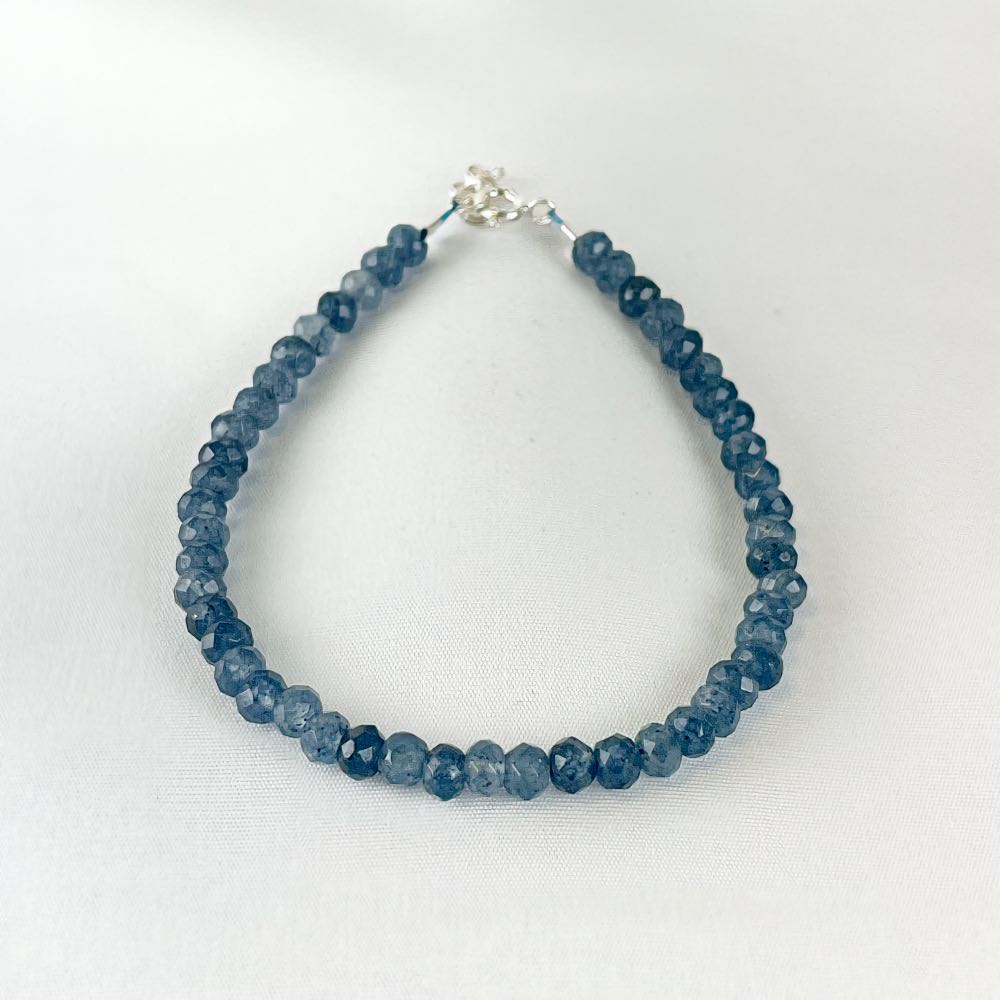 Bracelet Saphir - Perles facettées
